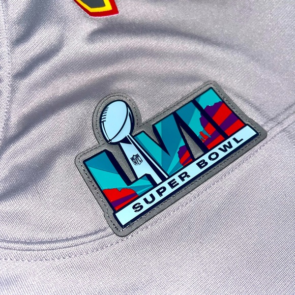 Super Bowl 57 Mahomes Jersey - Picture 3 of 4